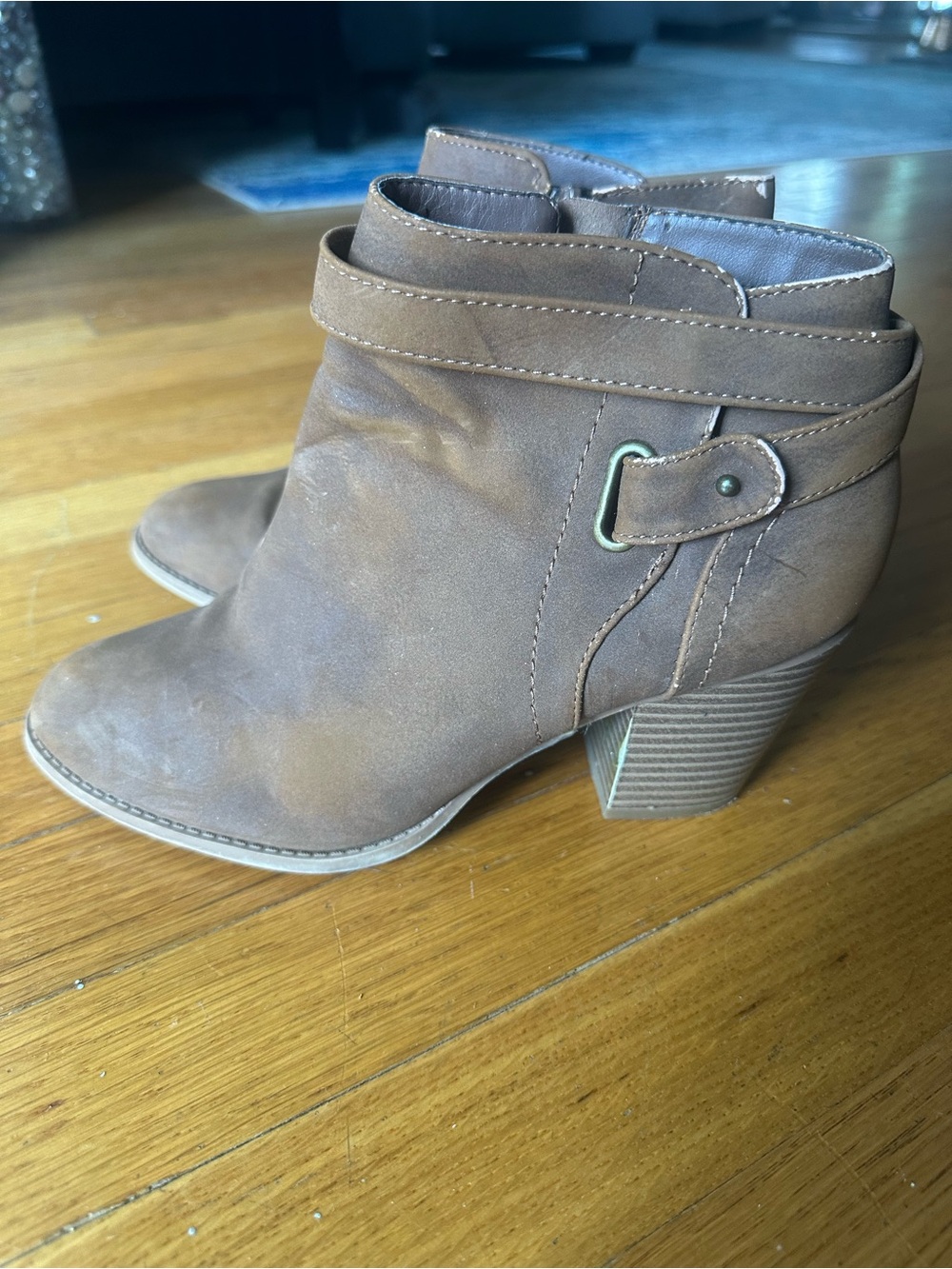 Women’s Brown Ankle Boot with Block Heel